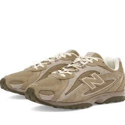 New Balance 204L Sneaker