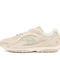 New Balance 204L Sneaker