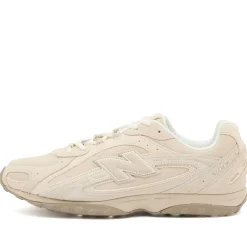 New Balance 204L Sneaker