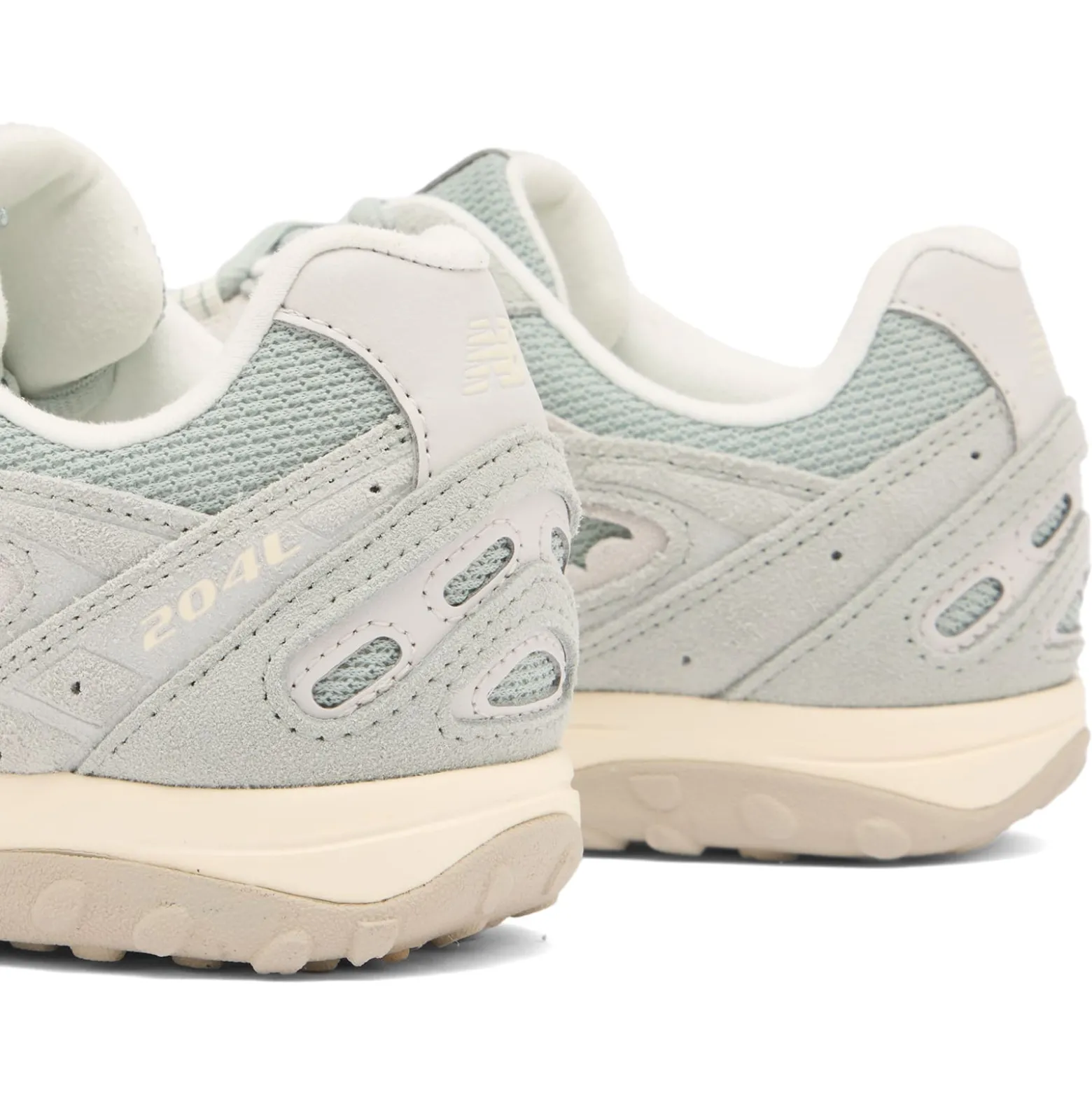 New Balance 204L Sneaker