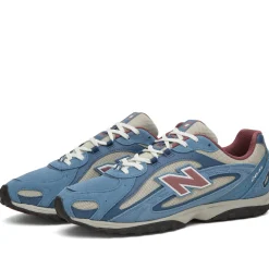 New Balance 204L Sneaker