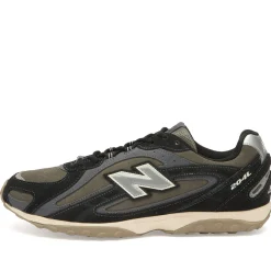 New Balance 204L Sneaker