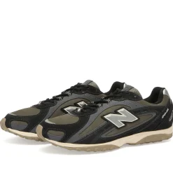New Balance 204L Sneaker