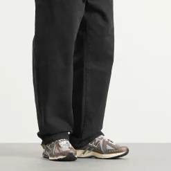 New Balance 1906 Sneaker