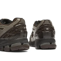 New Balance 1906 Sneaker