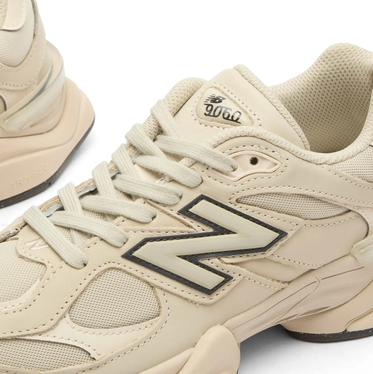 New Balance 9060 Sneaker