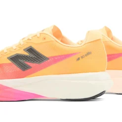 New Balance Supercomp Elite V5 Sneaker
