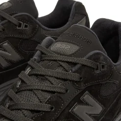 New Balance U992TB Sneaker - Made in USA
