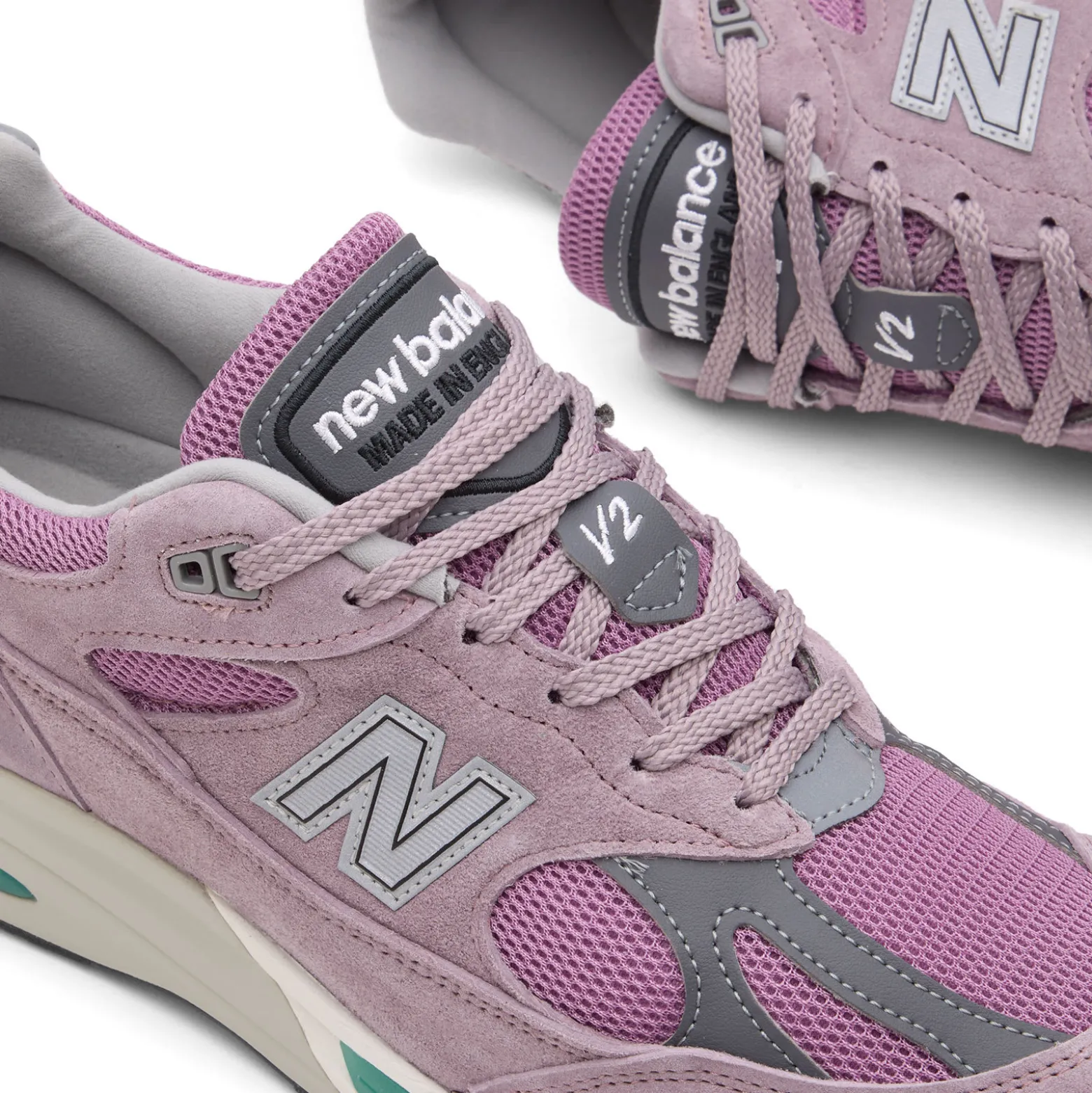 New Balance 991v2 Sneaker