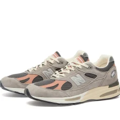 New Balance 991v2 Sneaker
