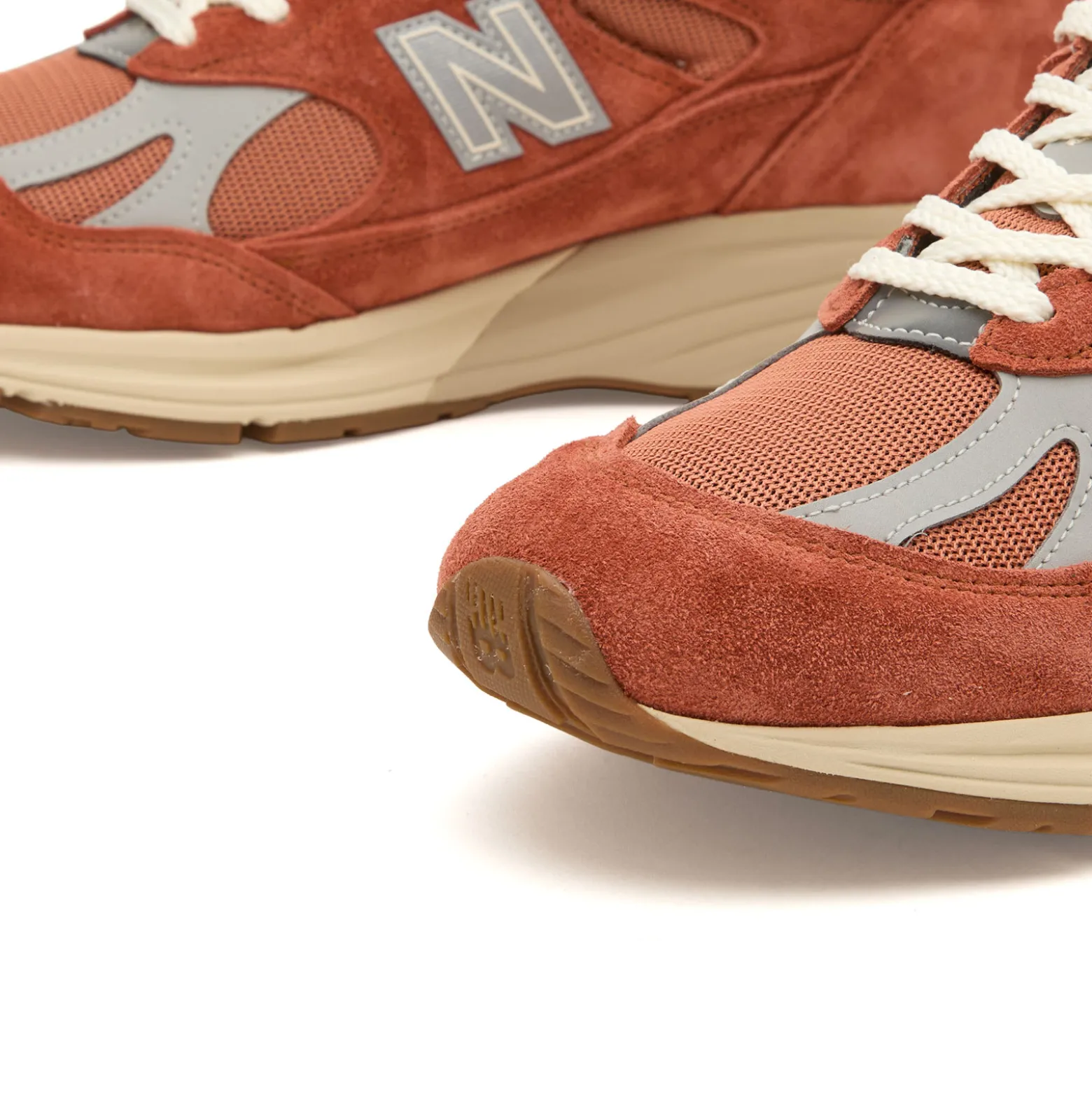 New Balance 991v2 Sneaker