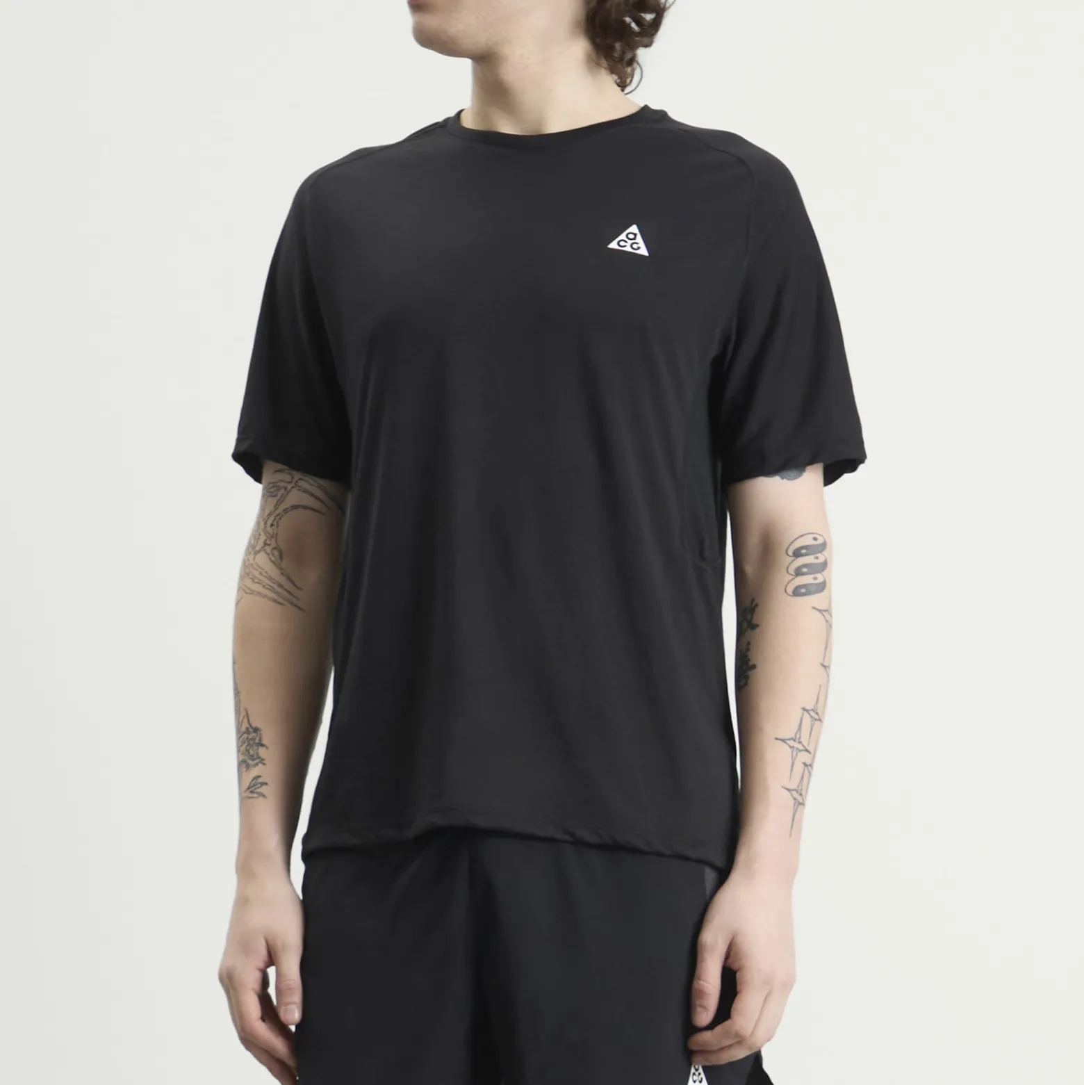 Nike ACG Solar Chase Short Sleeve T-Shirt