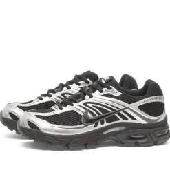 Nike Air Max Moto 2K Sneaker