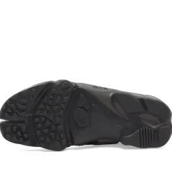 Nike Air Rift Dot Sneaker