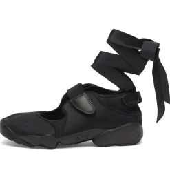 Nike Air Rift TRK3 Sneaker