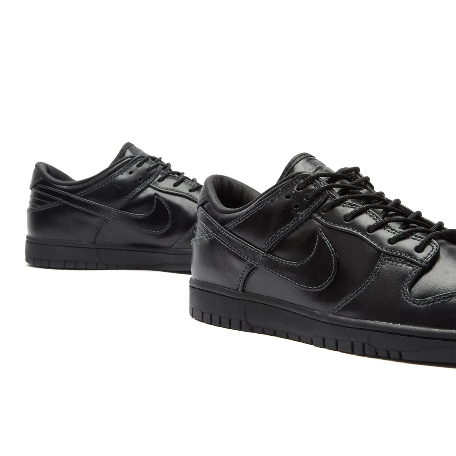 Nike Dunk Low Retro PRM QS Sneaker
