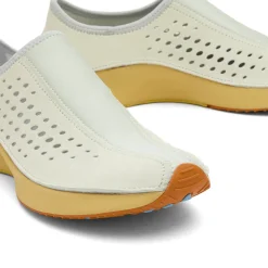 Nike Superfly Moc Sneaker