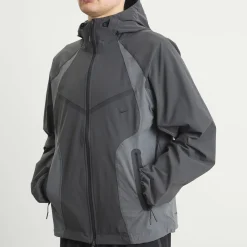 Nike Tech Woven Pro Oversized Jacket