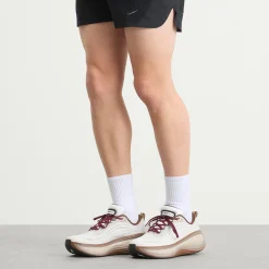 Nike Vomero Plus QS Sneaker