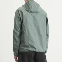 Oakley Edge Force Windbreaker