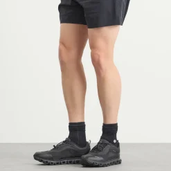 ON Cloud 6 Geo WP Sneaker