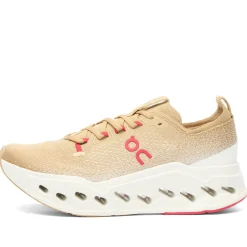 ON Cloudsurfer Max Sneaker