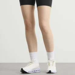 ON Cloudsurfer Next Sneaker