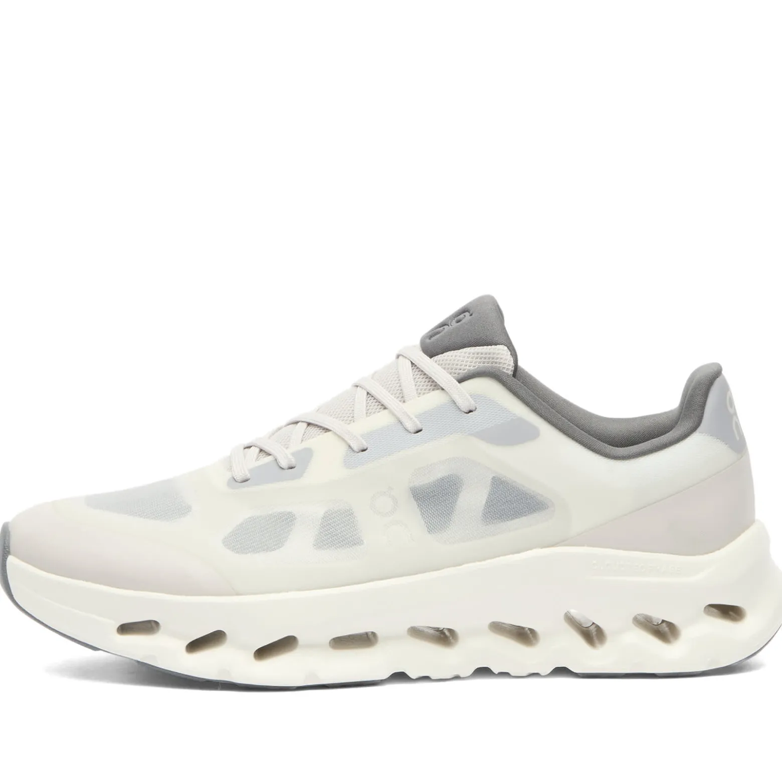 ON Cloudtilt Remix Sneaker