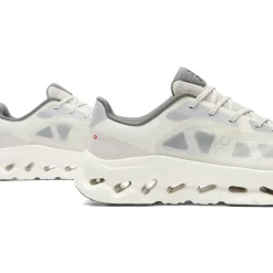 ON Cloudtilt Remix Sneaker