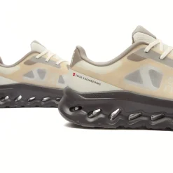 ON Cloudtilt Remix Sneaker
