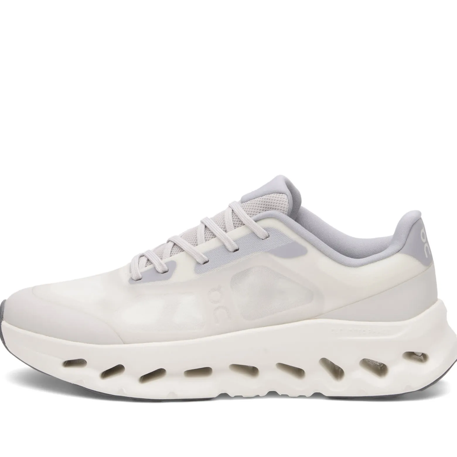 ON Cloudtilt Remix Sneaker