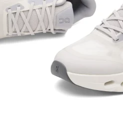 ON Cloudtilt Remix Sneaker