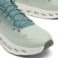 ON Cloudtilt Sneaker