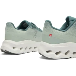 ON Cloudtilt Sneaker