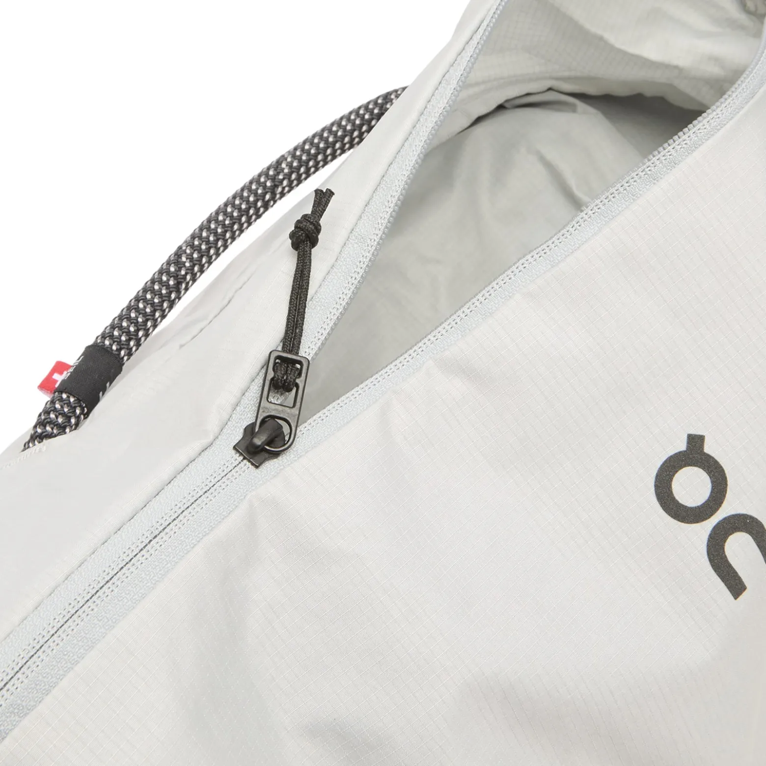 ON Sling Pack 9L