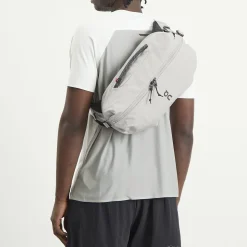 ON Sling Pack 9L