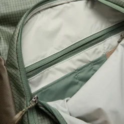 Osprey Transporter Roll Top Backpack