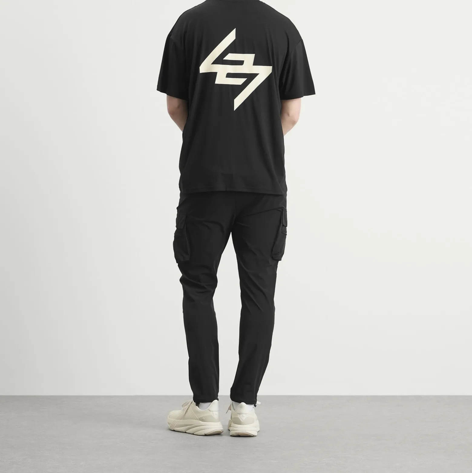 Represent 247 Dna Graphic T-Shirt
