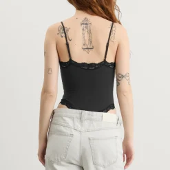 SKIMS Fits Everybody Lace Cami Bodysuit