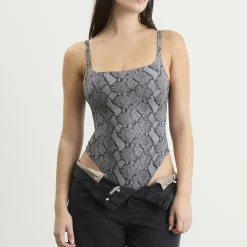 SKIMS Fits Everybody Square Neck Bodysuit