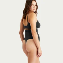 SKIMS Seamless Sculpt Bralette