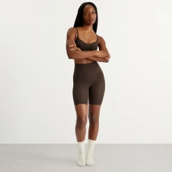 SKIMS Seamless Sculpt Mid Thigh Short