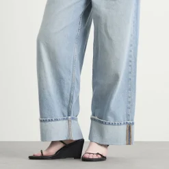 ST. Agni Petit Belt Detail Wedge