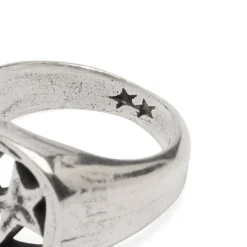 TwoJeys Framed Ring