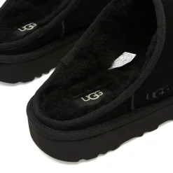 UGG Classic Slip-on