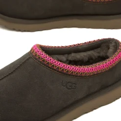 UGG Tasman II