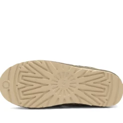 UGG Tasman Lace