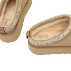 UGG Tazz II