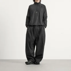 Umbro Zip Off Sleeve Wind Jacket