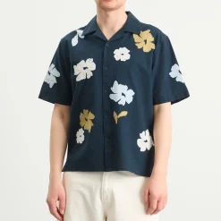 Wax London Didcot Flower Applique Vacation Shirt